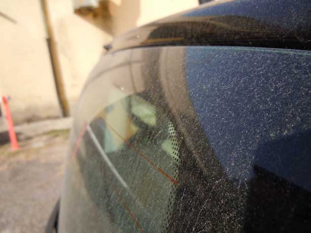 Colleferro Polvere grigia dal cielo