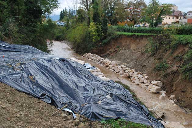 Frosinone. Il Fiume Cosa in piena danneggia i lavori di bonifica