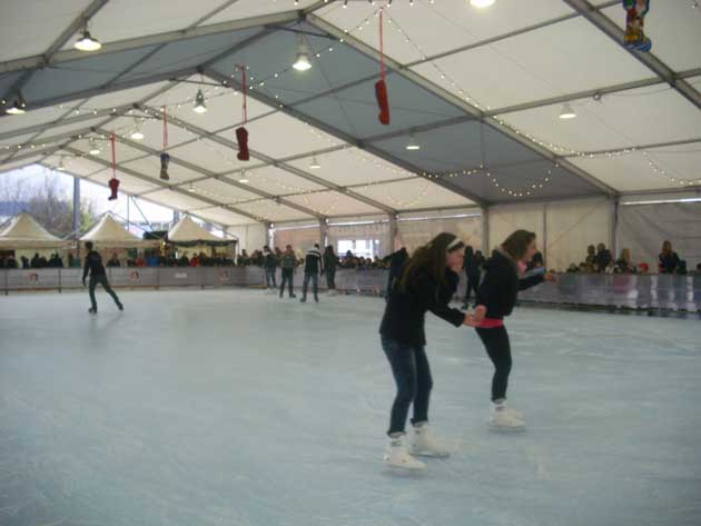 Colleferro. La pista di pattinaggio sul ghiaccio