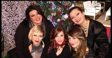 Le White Nymphs presenteranno al pubblico il video della loro stupenda reinterpretazione dello storico brano di Nat King Cole “The Xmas Song”