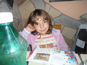 Stella, 9 anni. E’ morta stamane al Bambin Gesù dopo un breve stato di coma irreversibile