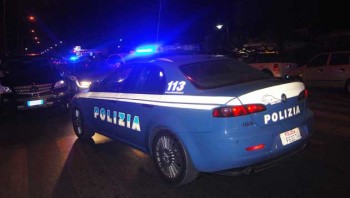 auto Polizia operazione notturna