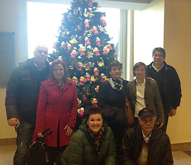 Segni. Il Comitato di Quartiere "Piazza Risorgimento derèto alla Mola" dona giocattoli al Bambino Gesù