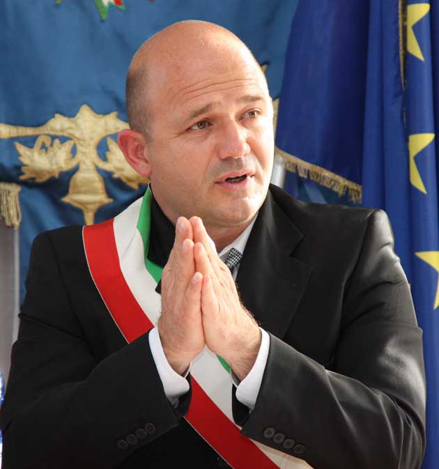 Il Sindaco di Serrone Natale Nucheli
