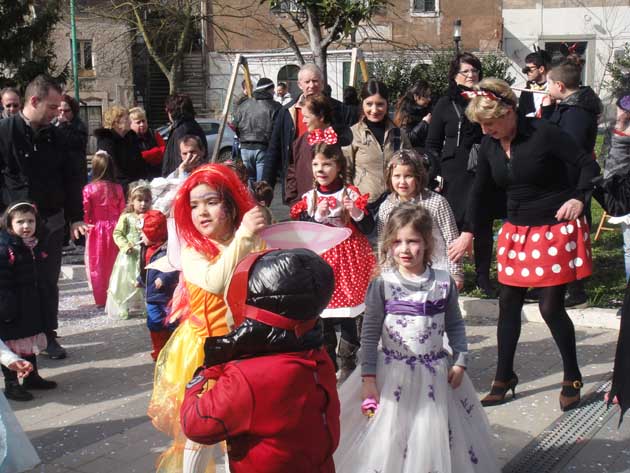 Nuovo successo per la Festa di Carnevale organizzata dal Comitato Residenti a Colleferro Scalo