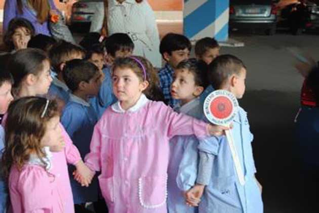 “quelli che proteggono i deboli e catturano i ladri”