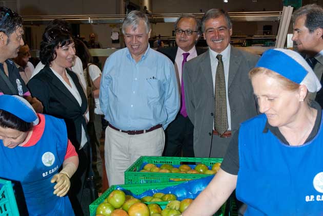 Ministro dell’Agricoltura del Cile in visita al Copla di Fondi