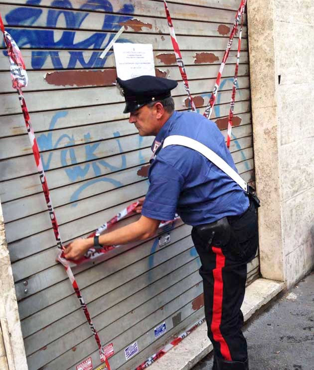 Il negozio-raffineria di S. Giovanni sequestrato dai Carabinieri