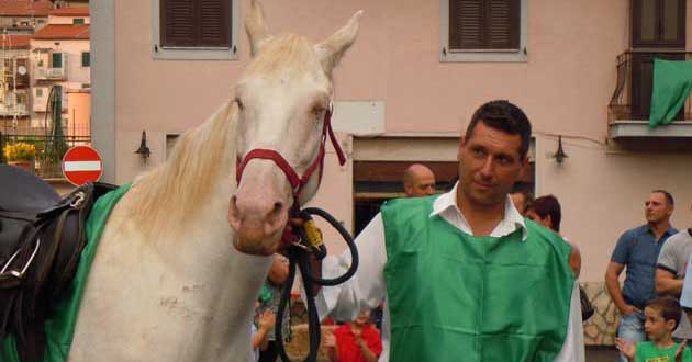 Segni. Investitura del Cavaliere della Contrada “Jo Laco”