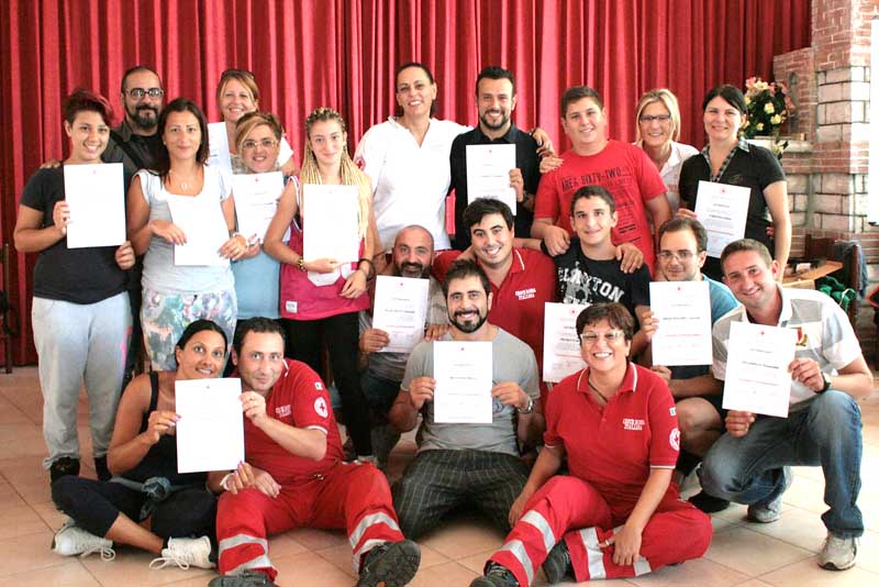 Ardea Anzio Nettuno. I 16 nuovi Volontari della Cri Ardea Anzio Nettuno. I 16 nuovi Volontari della Cri