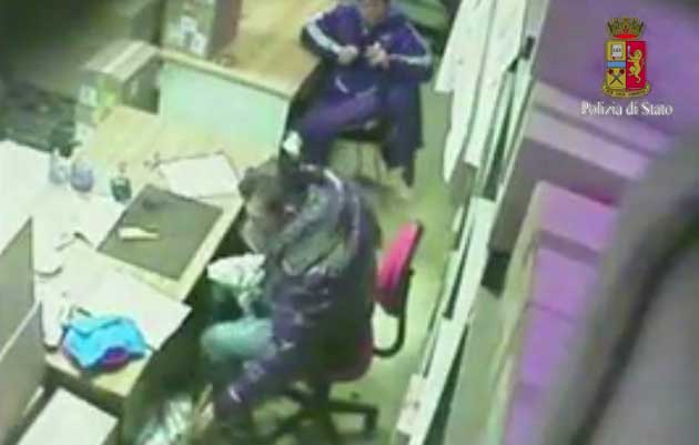 Polizia di Stato. Operazione farmaci