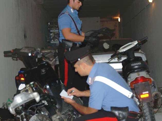 carabinieri-motorini