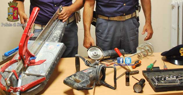 Polizia di Stato di Velletri. Gli attrezzi rubati nel cantiere edile