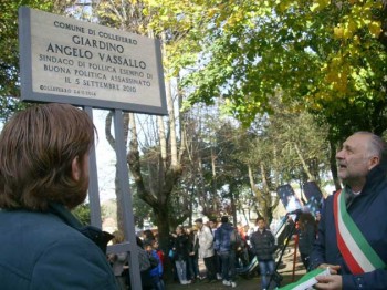 Colleferro. Il Sindaco Cacciotti scopre la targa di intitolazione ad Angelo Vassallo