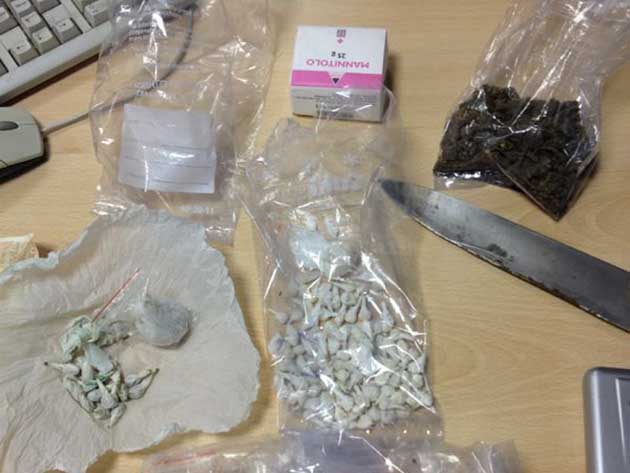 Artena. La droga ed il materiale sequestrato dalla Polizia di Colleferro