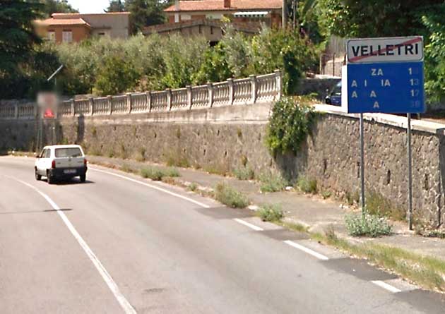 Velletri. Cartello stradale 445