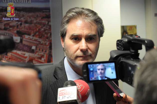 Roma. Il nuovo Capo della Squadra Mobile Capitolina dr. Luigi Silipo si presenta alla stampa