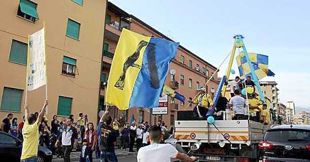 Frosinone-festeggia-serie-a