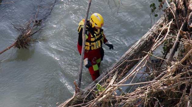 Vigili-del-fuoco-sommozzatori-Tevere