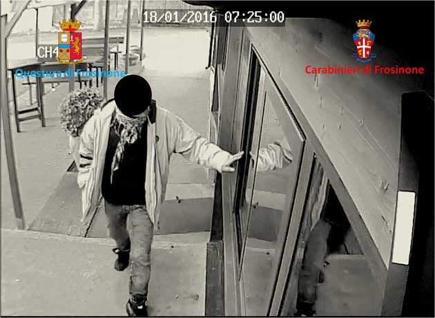 Frosinone-rapinatore-seriale-Polizia-Carabinieri-01-630