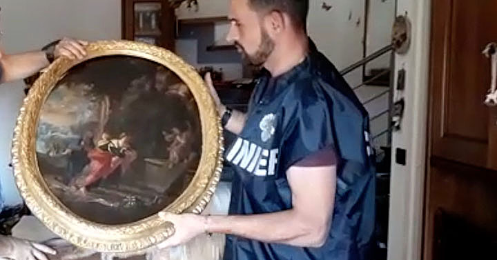 2018_06_21 CENTRO - Truffe 26 Indagati (7)