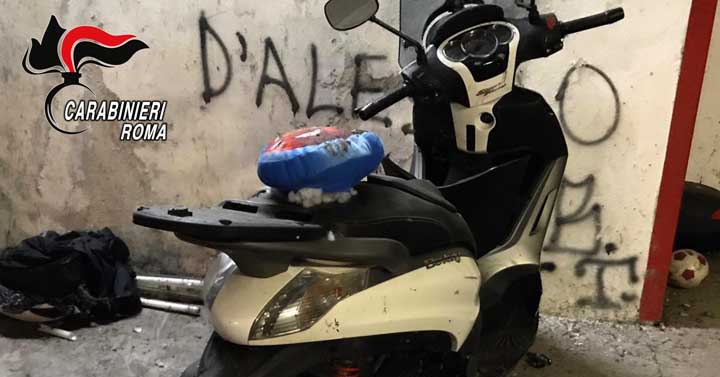 CASILINA - Uno dei motorini rubati rinvenuti dai Carabinieri (2)
