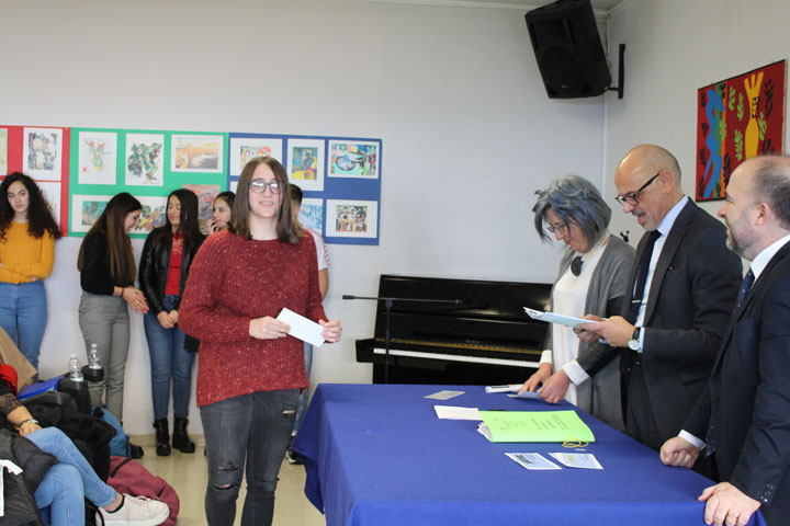 Colleferro-Borse-di-studio-Liceo-Marconi-2019-12-14