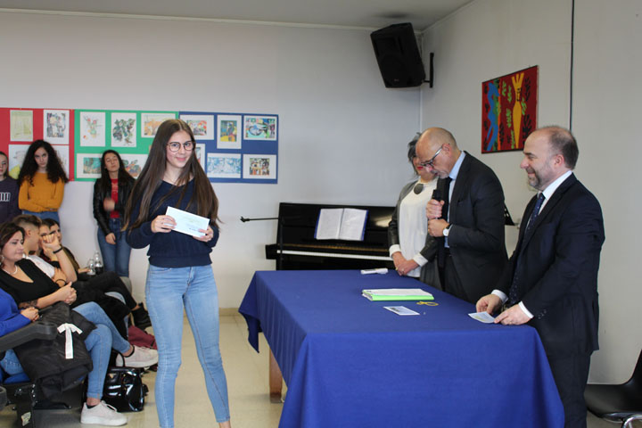 Colleferro-Borse-di-studio-Liceo-Marconi-2019-12-22