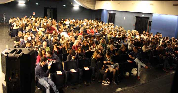 Colleferro-Cambia-la-famiglia-con-un-click-f-01