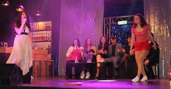 Colleferro-Cambia-la-famiglia-con-un-click-f-60