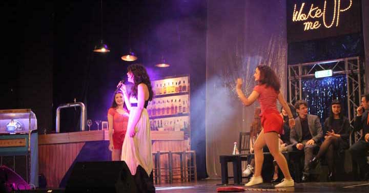 Colleferro-Cambia-la-famiglia-con-un-click-f-70