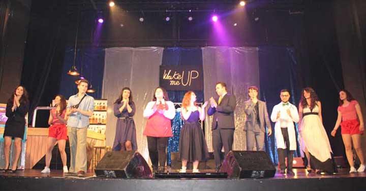 Colleferro-Cambia-la-famiglia-con-un-click-f-73