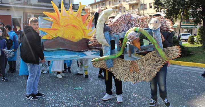 Colleferro-Carnevale2019-gruppi-mascherati-scuole-01