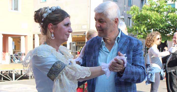 Colleferro-Festa-della-Repubblica-2019-ballo-f-16