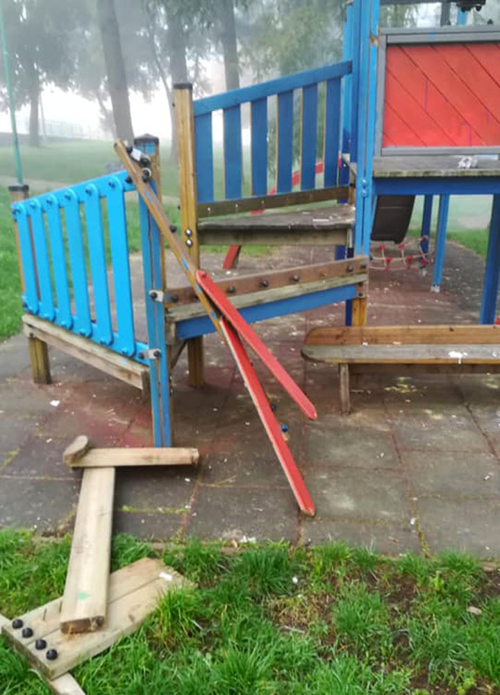 Colleferro-Giardini-Placido-Rizzotto-atti-vandalici-00b