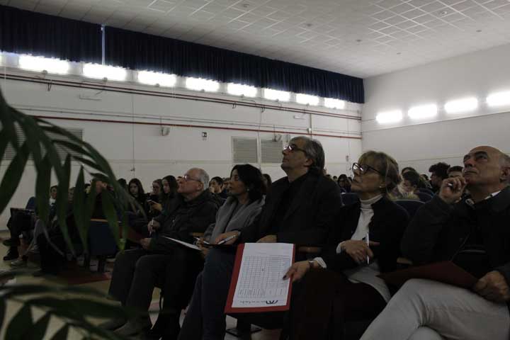 Colleferro-Itis-Cannizzaro-concorso-Crea-la-tua-aula-smart-05