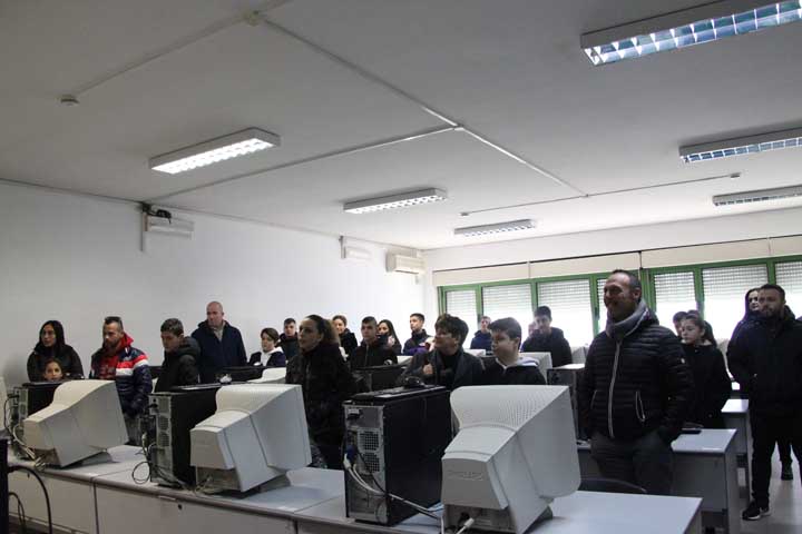 Colleferro-Itis-Cannizzaro-concorso-Crea-la-tua-aula-smart-16