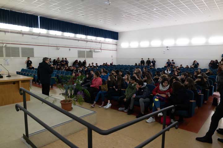 Colleferro-Itis-Cannizzaro-concorso-Crea-la-tua-aula-smart-32