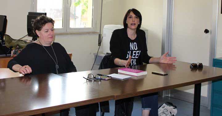 Colleferro-La-Biblioteca-delle-donne-03