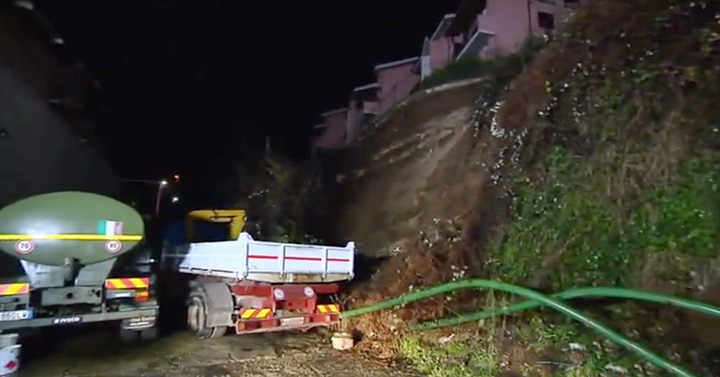 Colleferro-crollo-costone-deposito-comunale0