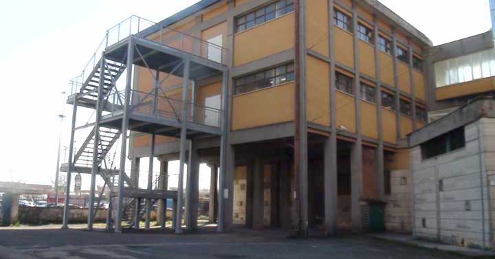 Colleferro-lavori-Leonardo-scala-antincendio-05