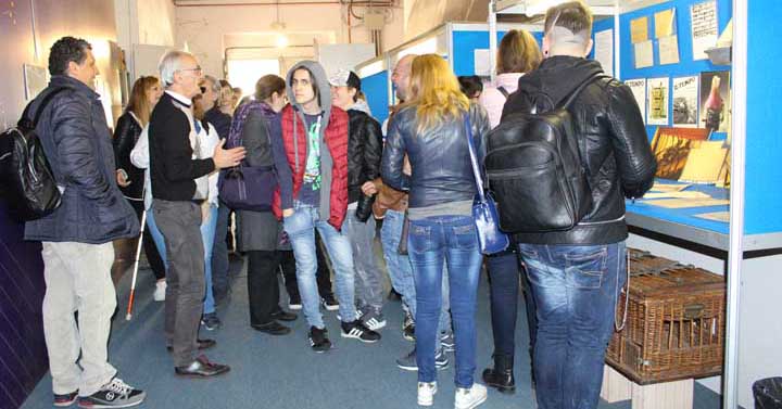 Colleferro-visita-museo-telecom-studenti-ciechi-Napoli-05