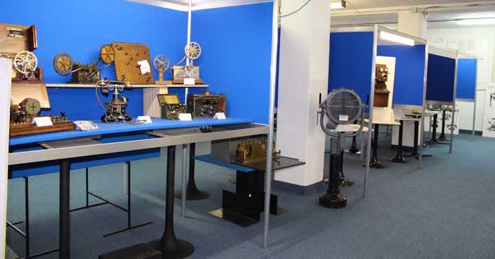 Colleferro-visita-museo-telecom-studenti-ciechi-Napoli-28