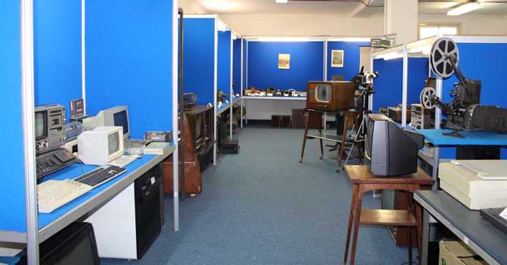 Colleferro-visita-museo-telecom-studenti-ciechi-Napoli-35