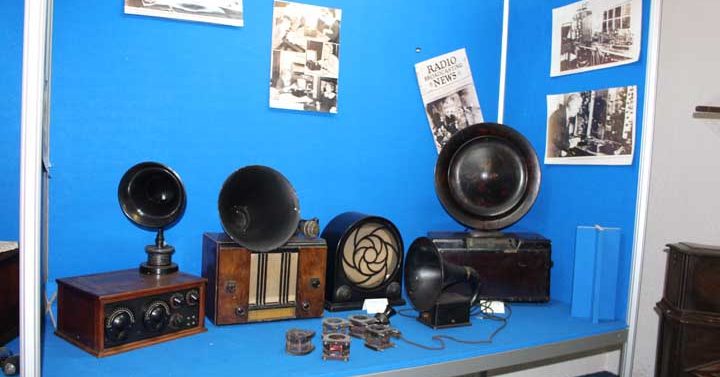 Colleferro-visita-museo-telecom-studenti-ciechi-Napoli-40