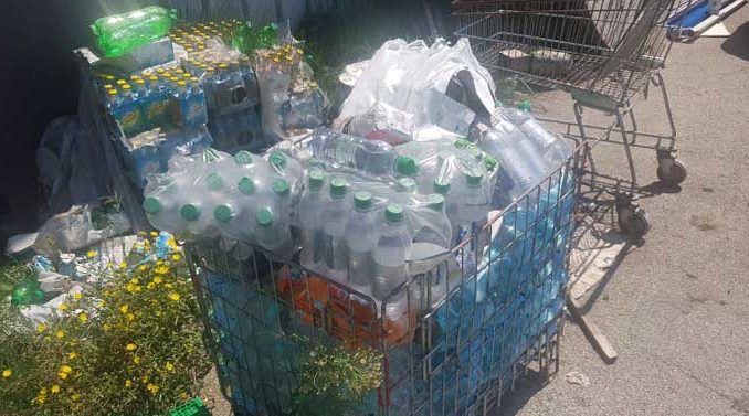 Frosinone-Gdf-Nas-bevande-alimenti-scaduti-03