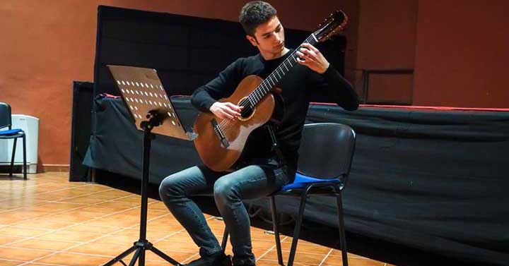 Frosinone-masterclass-chitarra-classica-neos-kronos-07