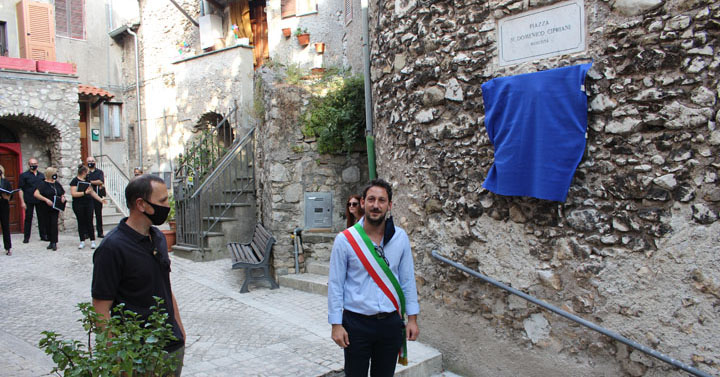 Gavignano-Bassorilievo-Maestro-Domenico-Cipriani-3