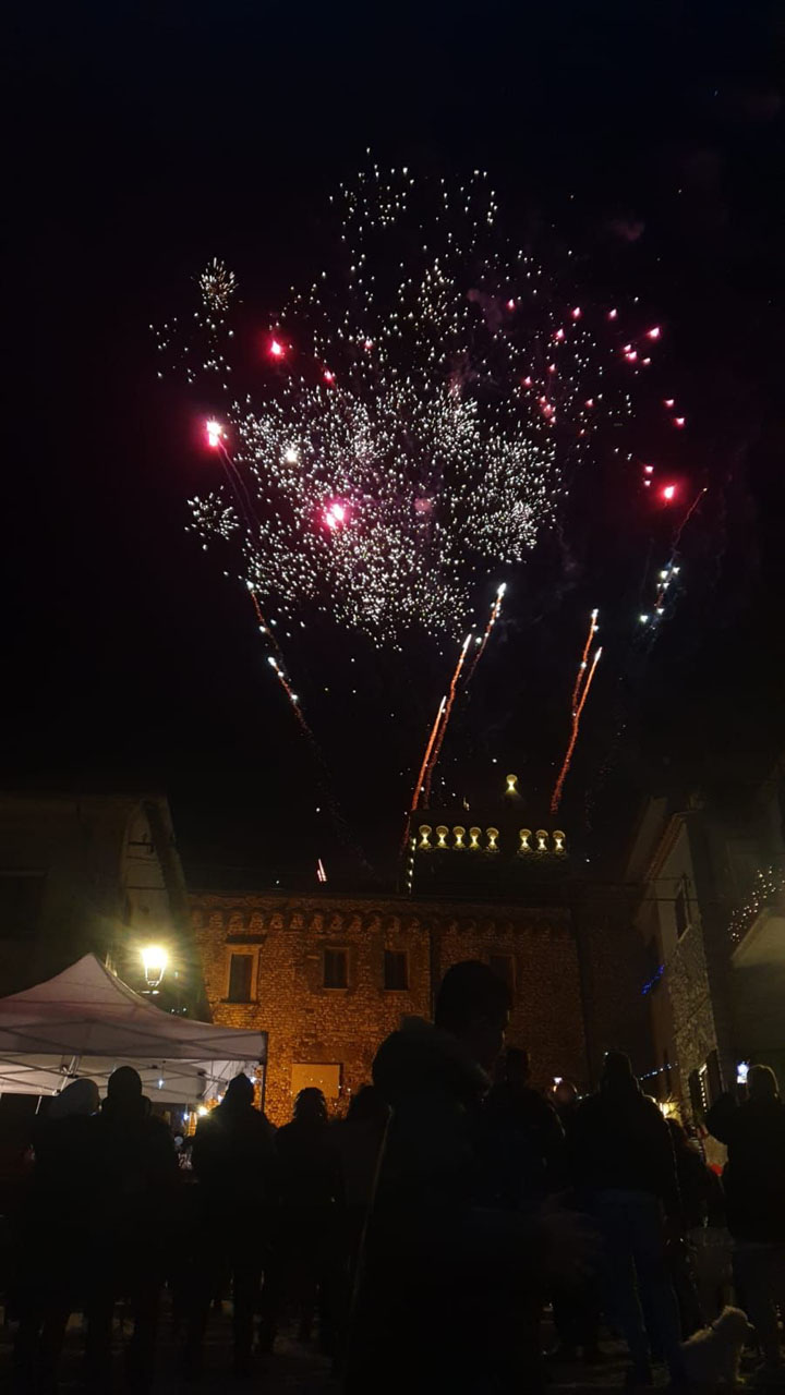 Gavignano-Natale-al-Borgo-2021-fuochi-1