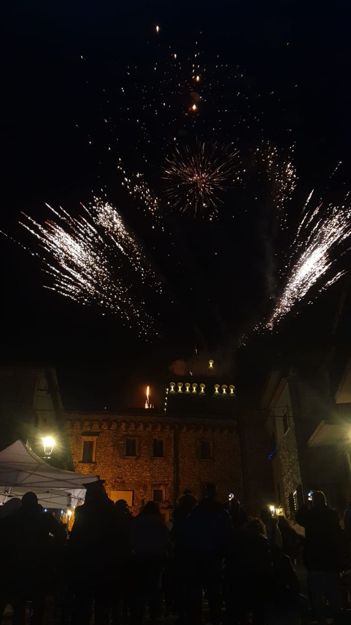 Gavignano-Natale-al-Borgo-2021-fuochi-13